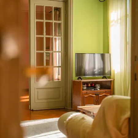 Charming Vintage Apartament Bukareszt