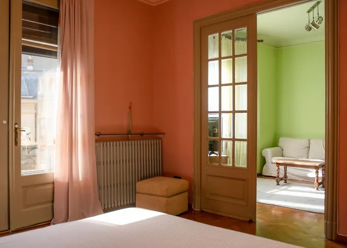 Charming Vintage Apartman Bukarest