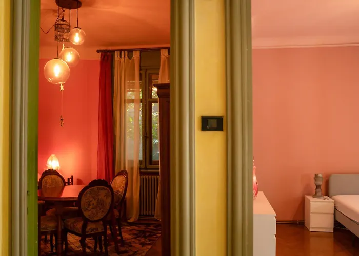 Charming Vintage * Bukarest